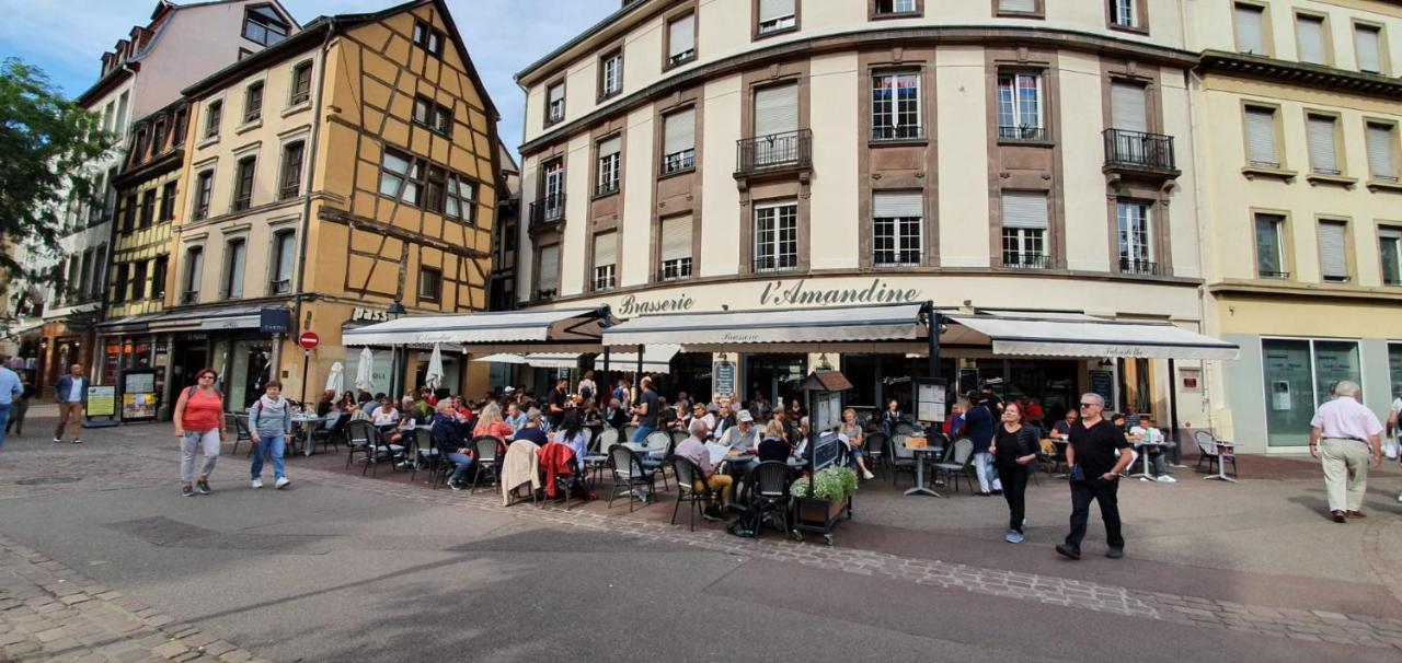 Le Blue St Leon : 2 Pieces Cozy Lit King Size Wifi Apartment Colmar Bagian luar foto